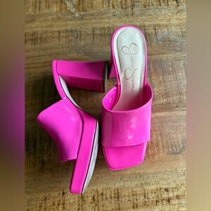 Jessica Simpson Like New Hot Pink Mules